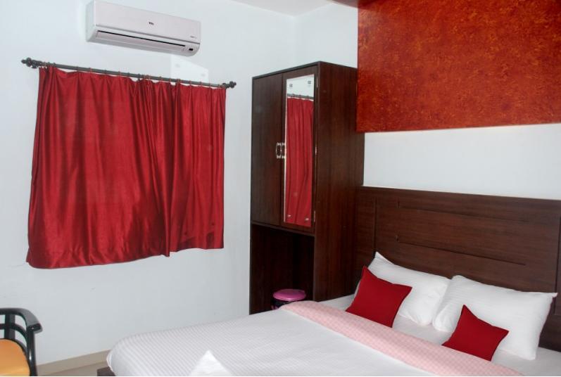Fabexpress Adore Inn - Nr Mumbai International Airport Buitenkant foto