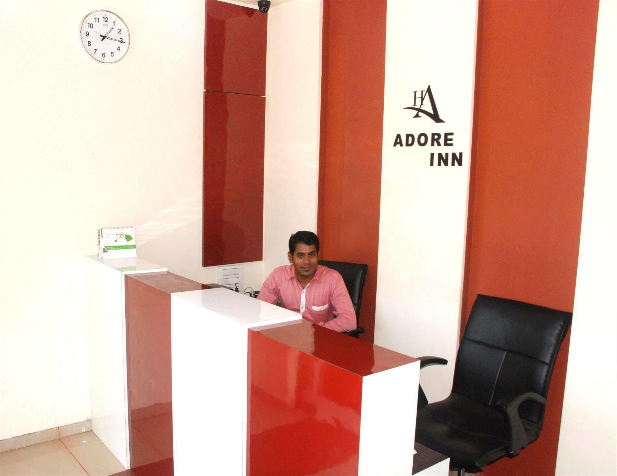 Fabexpress Adore Inn - Nr Mumbai International Airport Buitenkant foto