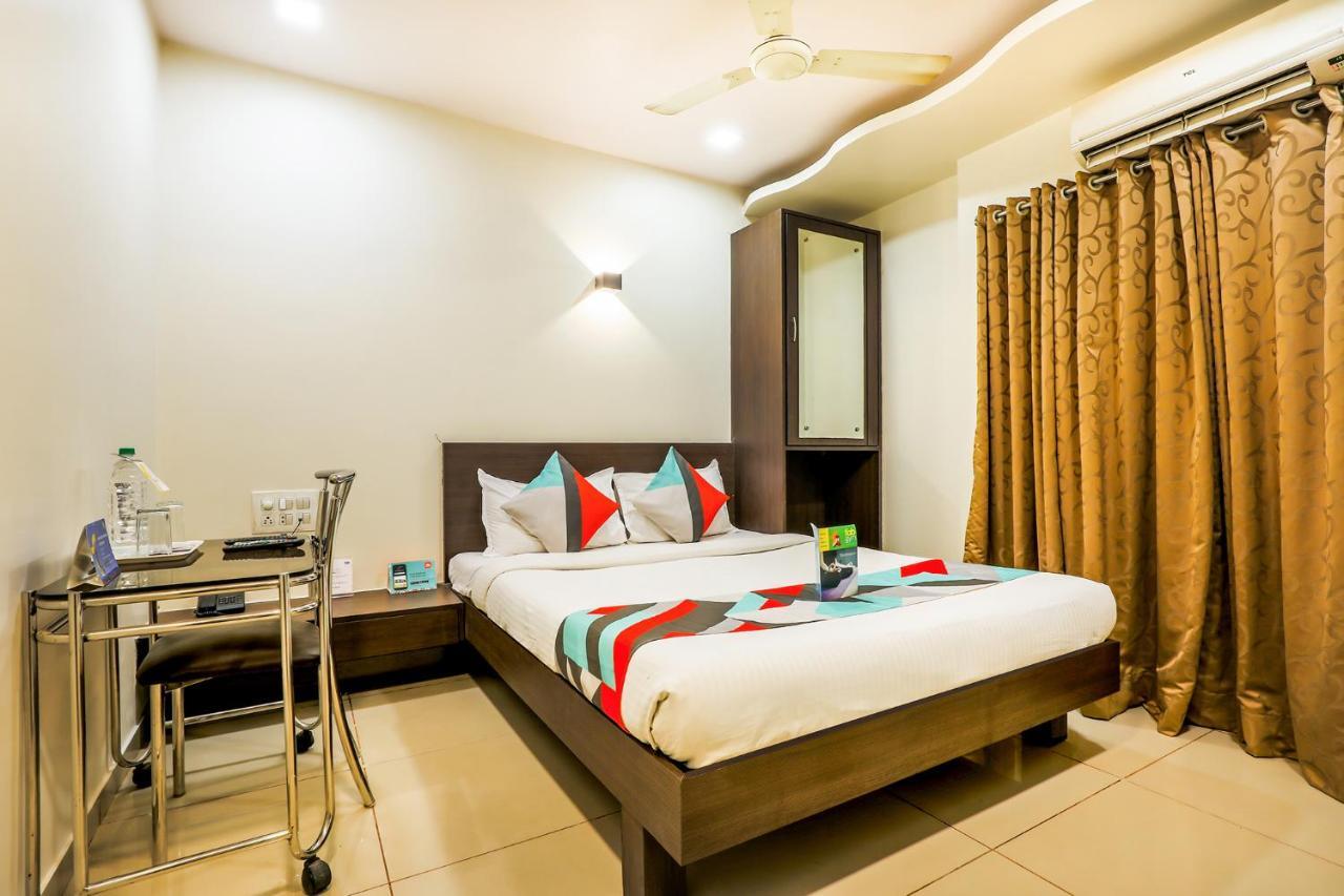 Fabexpress Adore Inn - Nr Mumbai International Airport Buitenkant foto