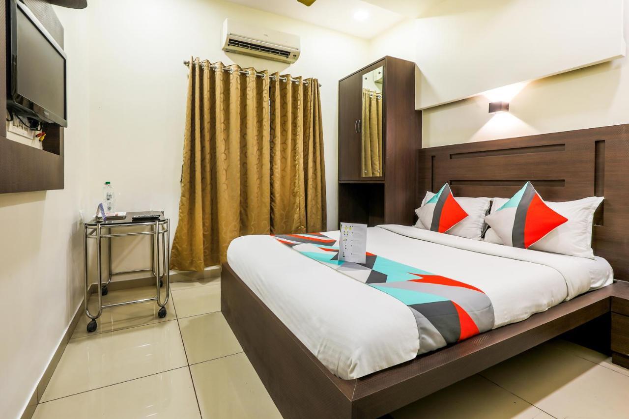 Fabexpress Adore Inn - Nr Mumbai International Airport Buitenkant foto